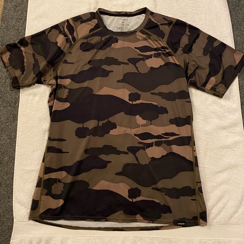 Men’s Patagonia capilene1 t-shirt Large